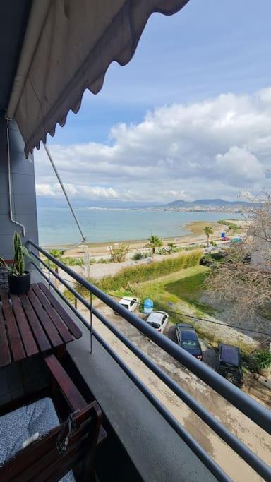 Seaside Apartment - Charlie'S House Chalkís Exterior foto